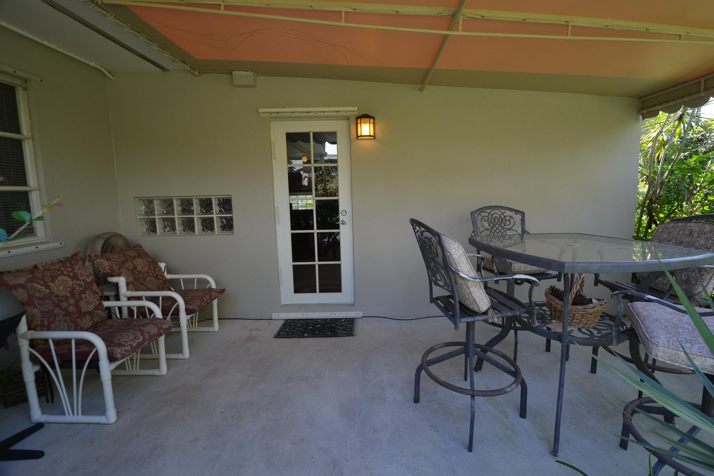 101 Northwest 6th Avenue Boca Raton, FL 33432 - Photo 6 of 39 back porch2