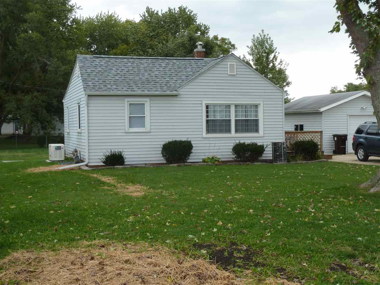 9628 South Mapleton Road Mapleton, IL 61547 - Photo 4 of 10