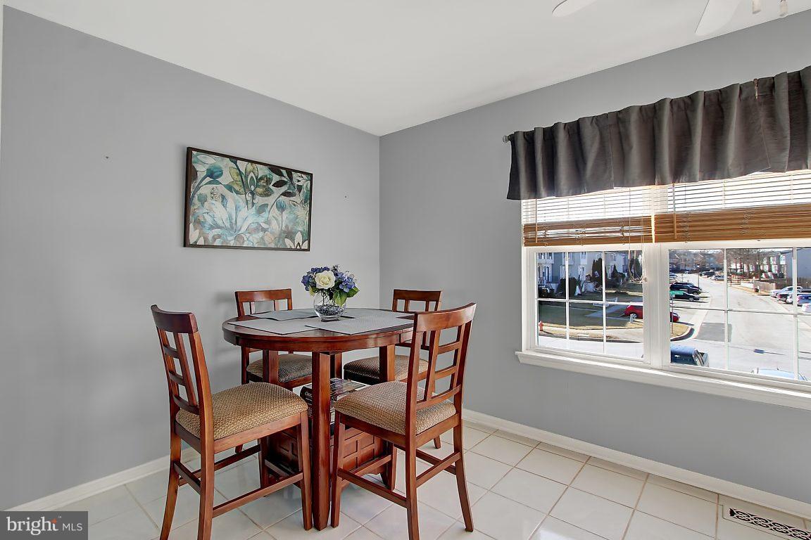 633 Hunting Fields Road Baltimore, MD 21220 - Photo 13 of 25 Kitchen