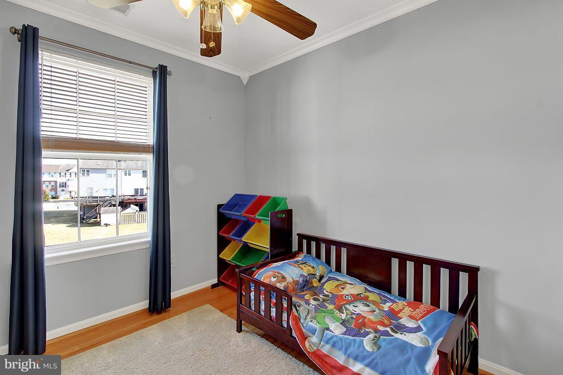 633 Hunting Fields Road Baltimore, MD 21220 - Photo 17 of 25 Bedroom