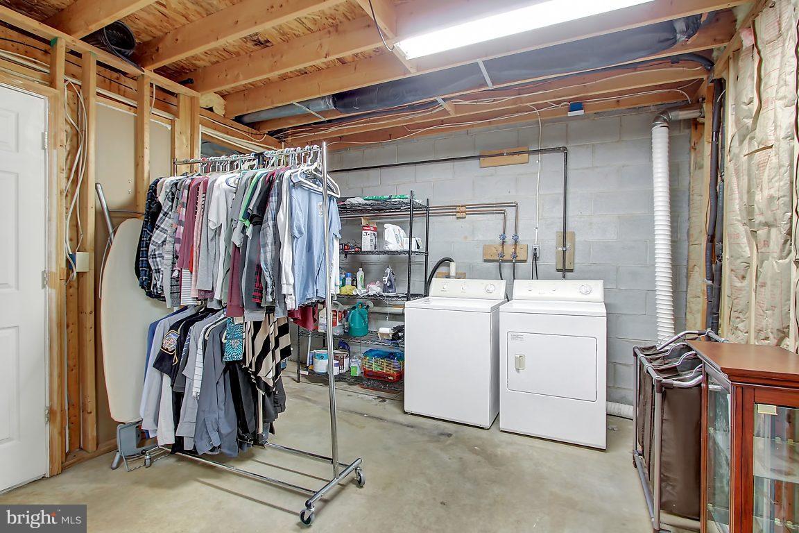 633 Hunting Fields Road Baltimore, MD 21220 - Photo 22 of 25 Interior (General)