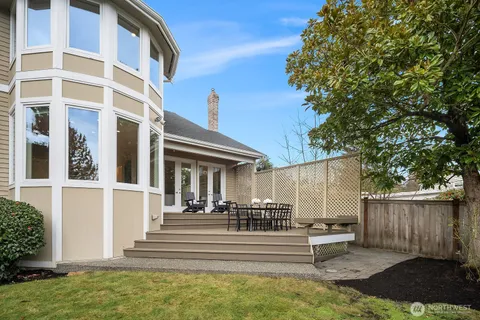$2,498,000 | 17120 Southeast 29th Place, Bellevue, WA 98008