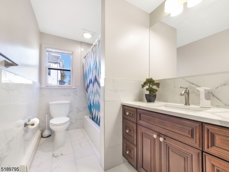 69 Rector Street Millburn, NJ 07041 - Photo 14 of 29