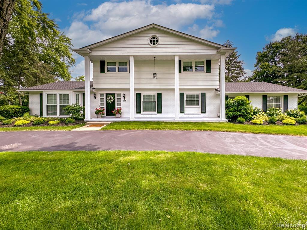 6895 Halyard Road Bloomfield Hills, MI 48301 - Photo 1 of 44