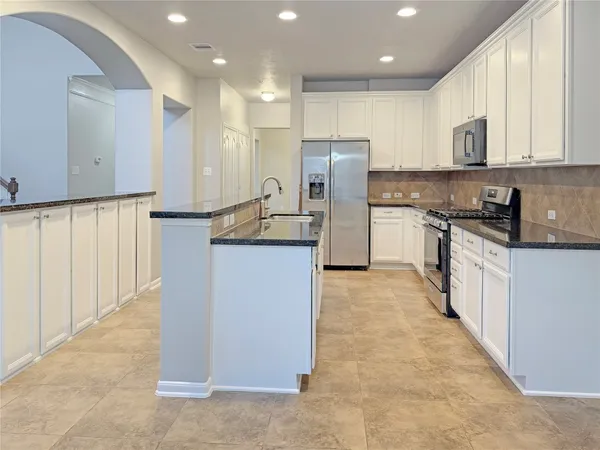 $2,895 | 12331 Crescent Mountain Lane, Humble, TX 77346