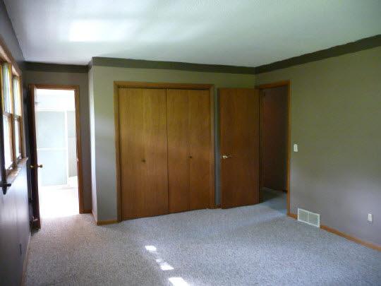 8631 North Pecatonica Road Pecatonica, IL 61063 - Photo 10 of 11 Gallery Image 10
