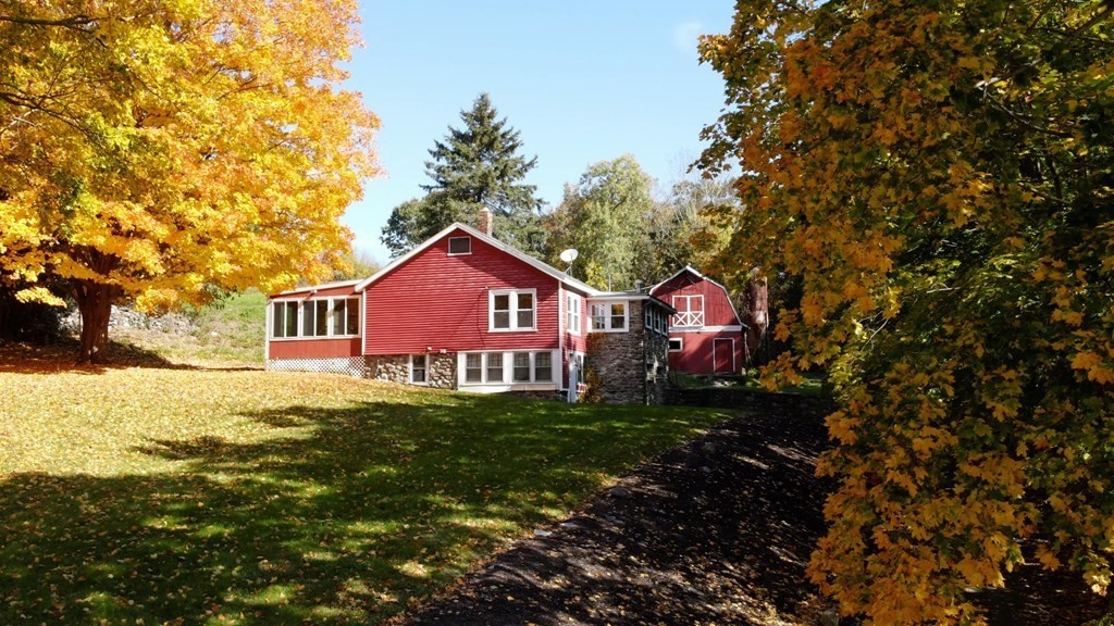 21 City Depot Road Charlton, MA 01507 - Photo 8 of 39