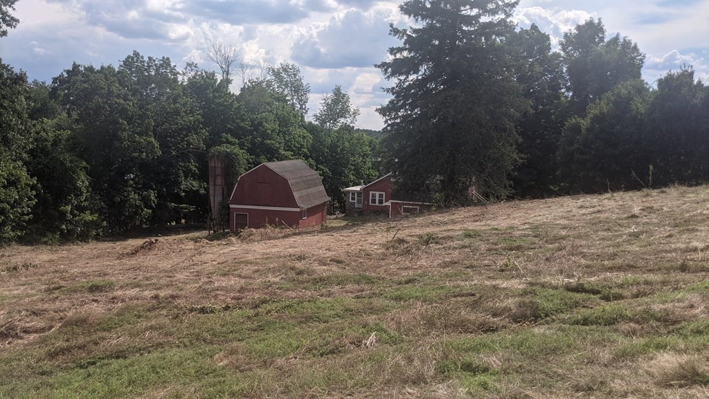 21 City Depot Road Charlton, MA 01507 - Photo 10 of 39