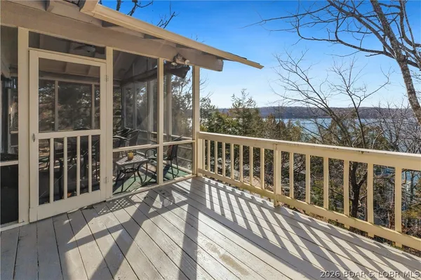 $400,000 | 410 Hopetown Drive, Osage Beach, MO 65065