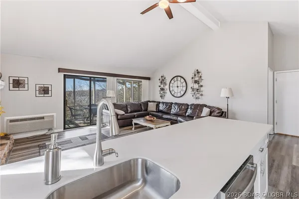 $400,000 | 410 Hopetown Drive, Osage Beach, MO 65065