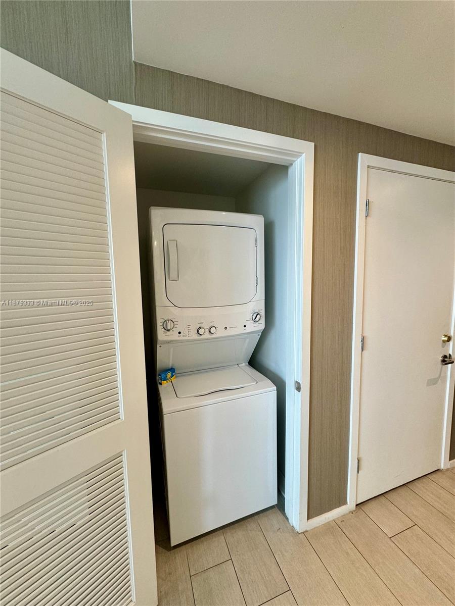 4010 South Ocean Drive, Unit R2406 Hollywood, FL 33019 - Photo 13 of 31