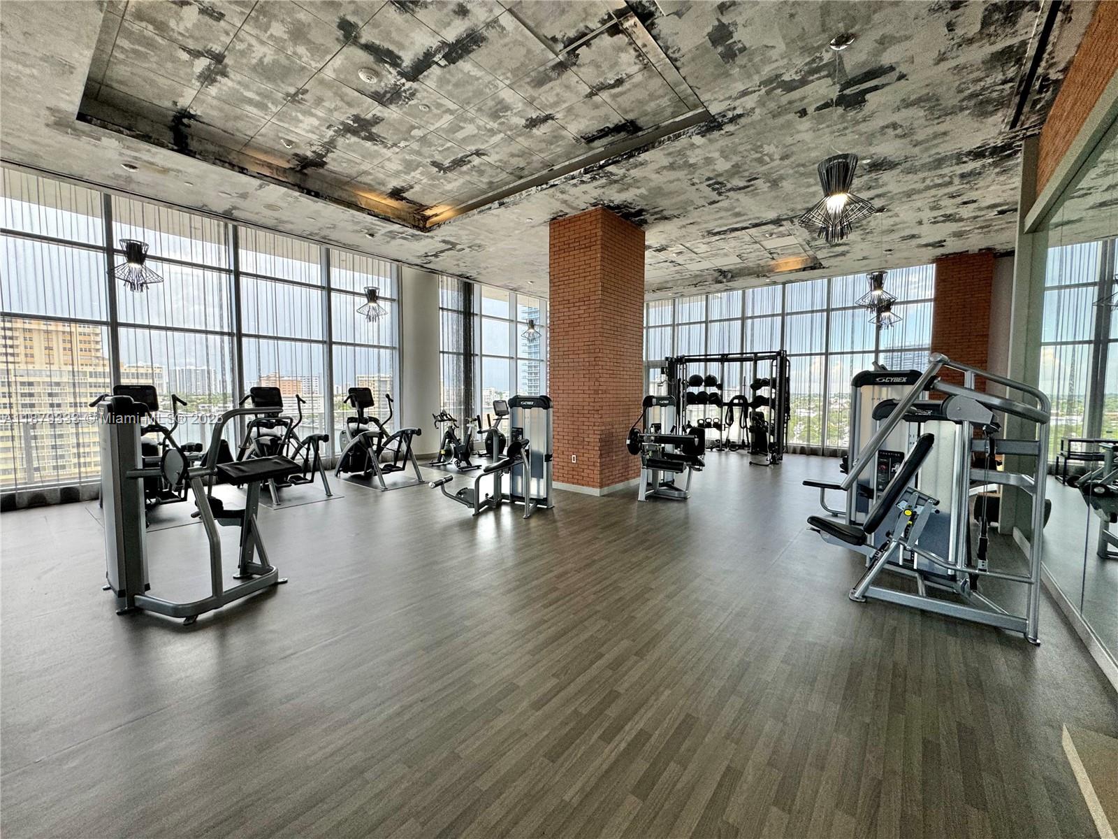 4010 South Ocean Drive, Unit R2406 Hollywood, FL 33019 - Photo 23 of 31