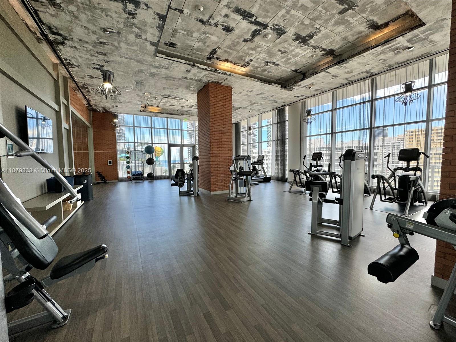 4010 South Ocean Drive, Unit R2406 Hollywood, FL 33019 - Photo 24 of 31