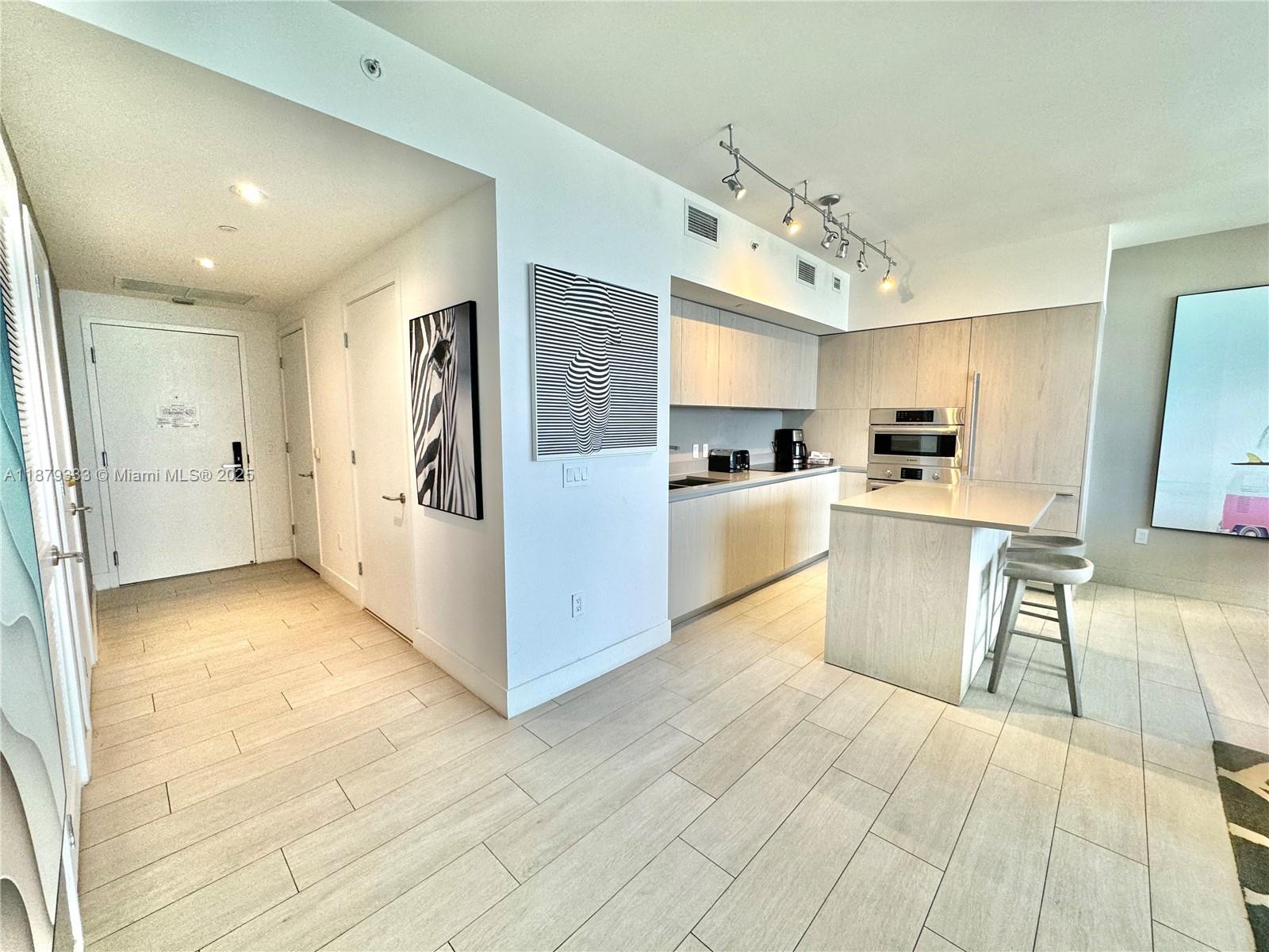 4010 South Ocean Drive, Unit R2406 Hollywood, FL 33019 - Photo 4 of 31