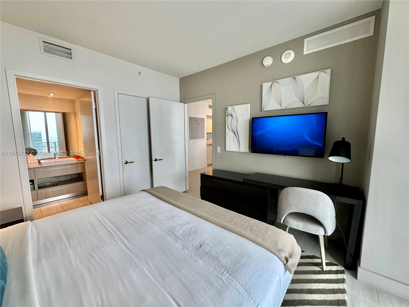 4010 South Ocean Drive, Unit R2406 Hollywood, FL 33019 - Photo 7 of 31