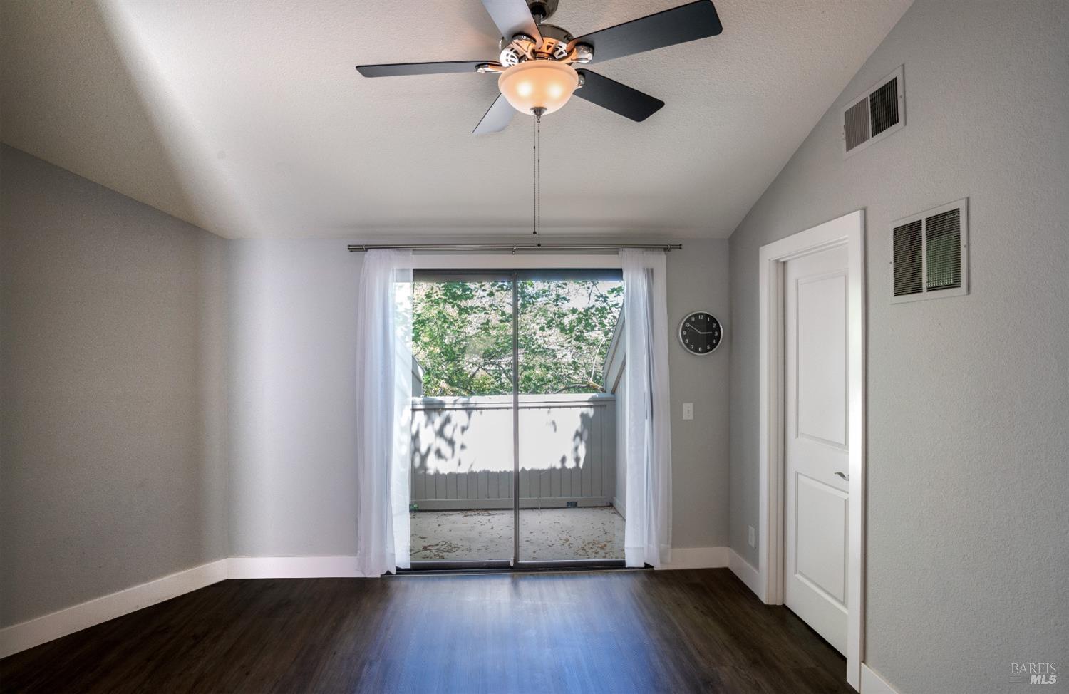 1328 Mission Boulevard Santa Rosa, CA 95409 - Photo 4 of 16