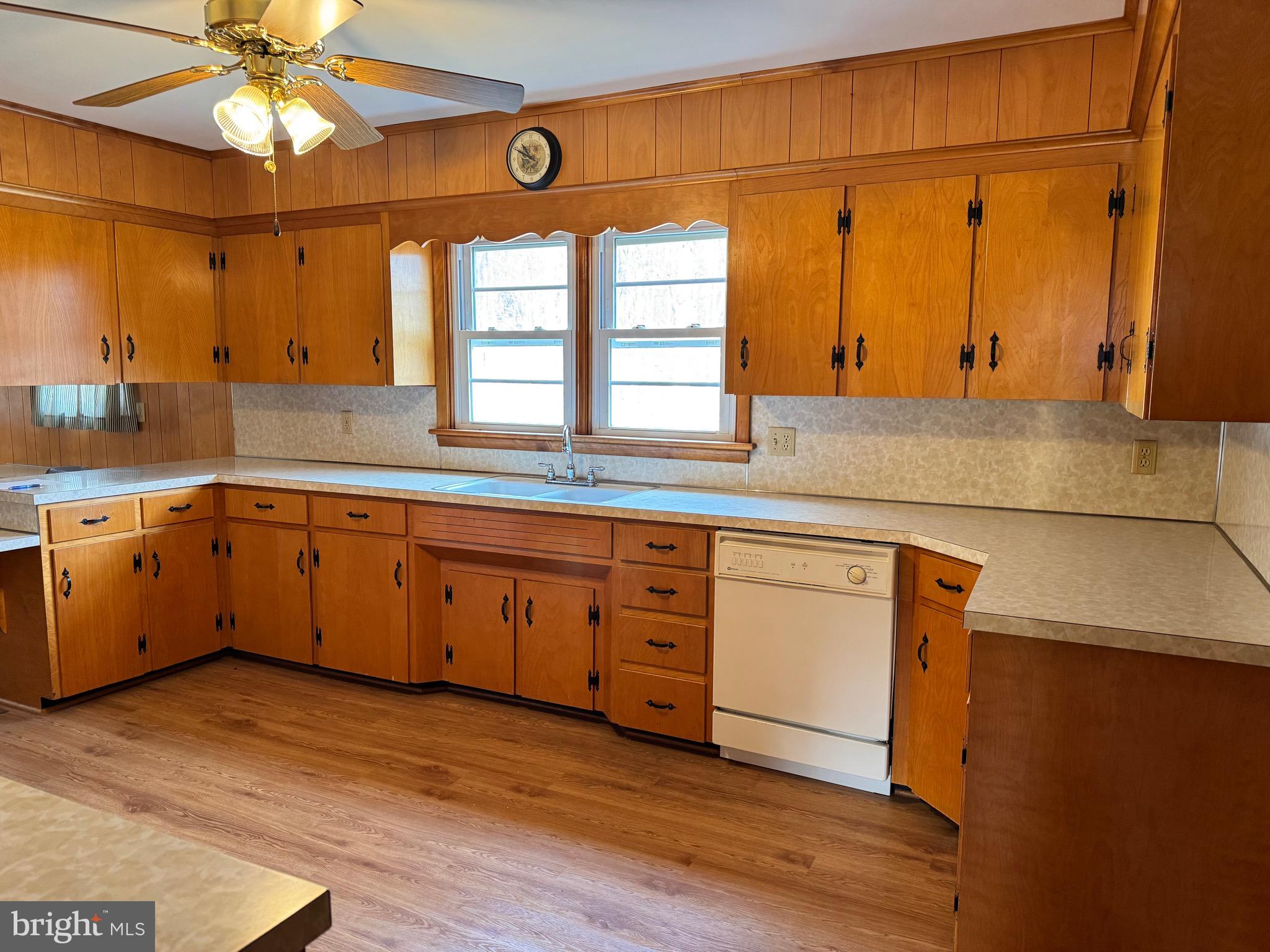 1279 Moulstown Road North Hanover, PA 17331 - Photo 16 of 42