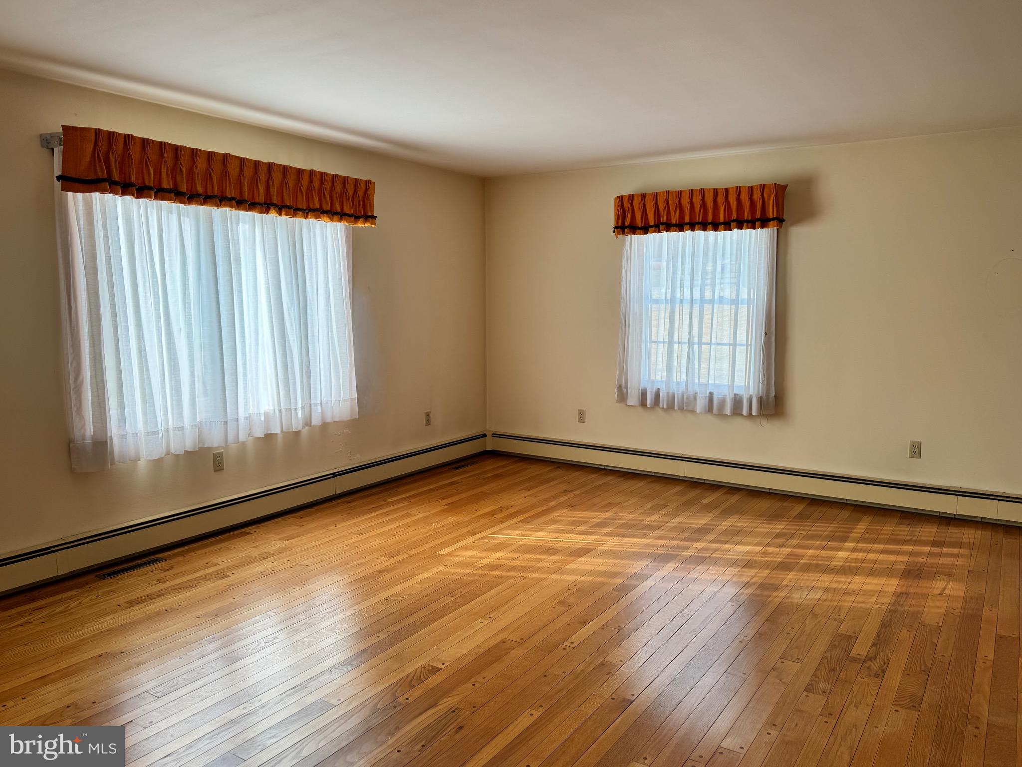 1279 Moulstown Road North Hanover, PA 17331 - Photo 8 of 42
