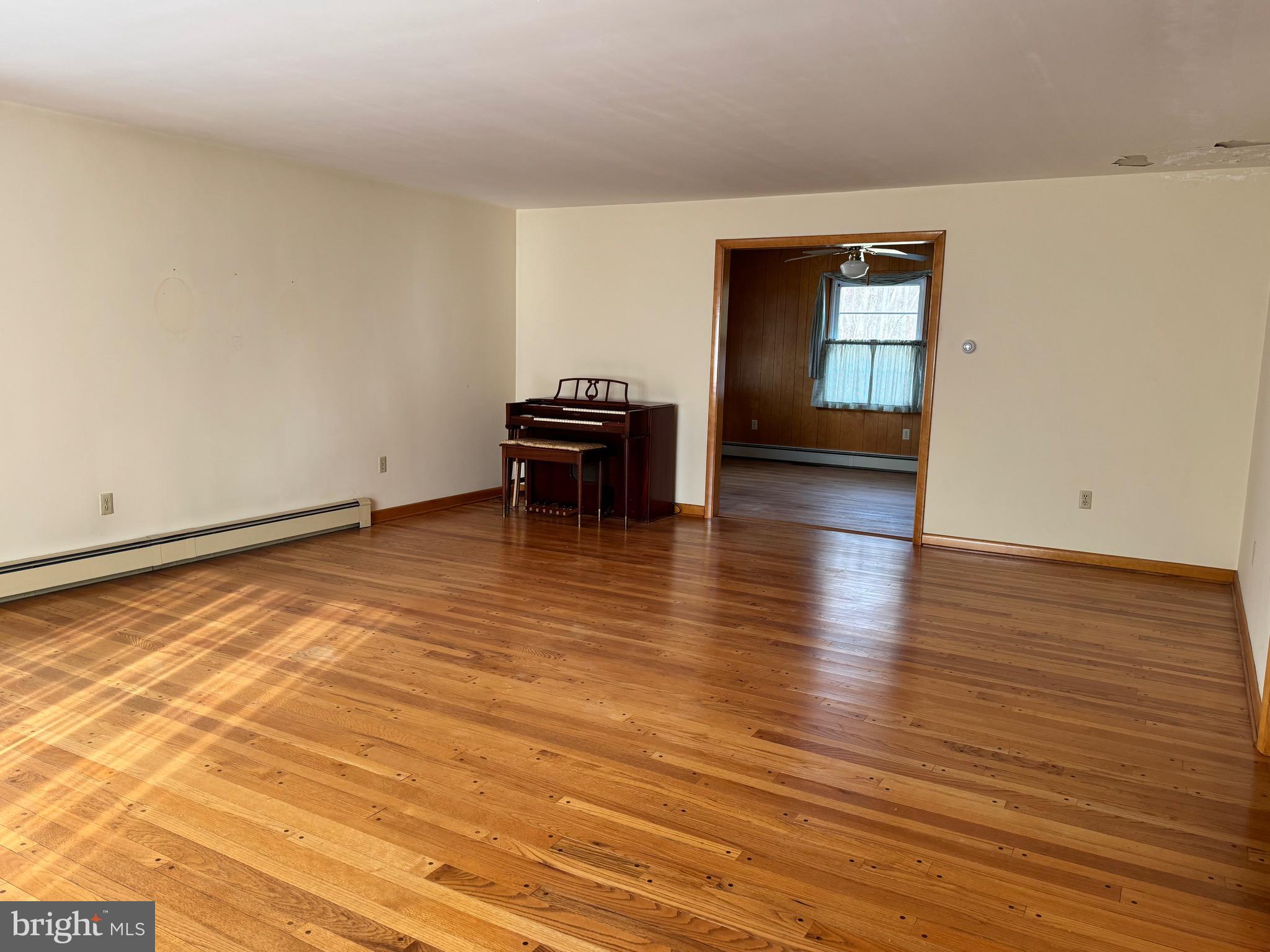 1279 Moulstown Road North Hanover, PA 17331 - Photo 9 of 42