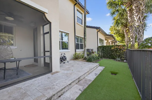 $3,750 | 4543 Mediterranean Circle, Palm Beach Gardens, FL 33418