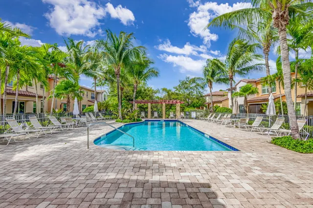 $3,750 | 4543 Mediterranean Circle, Palm Beach Gardens, FL 33418