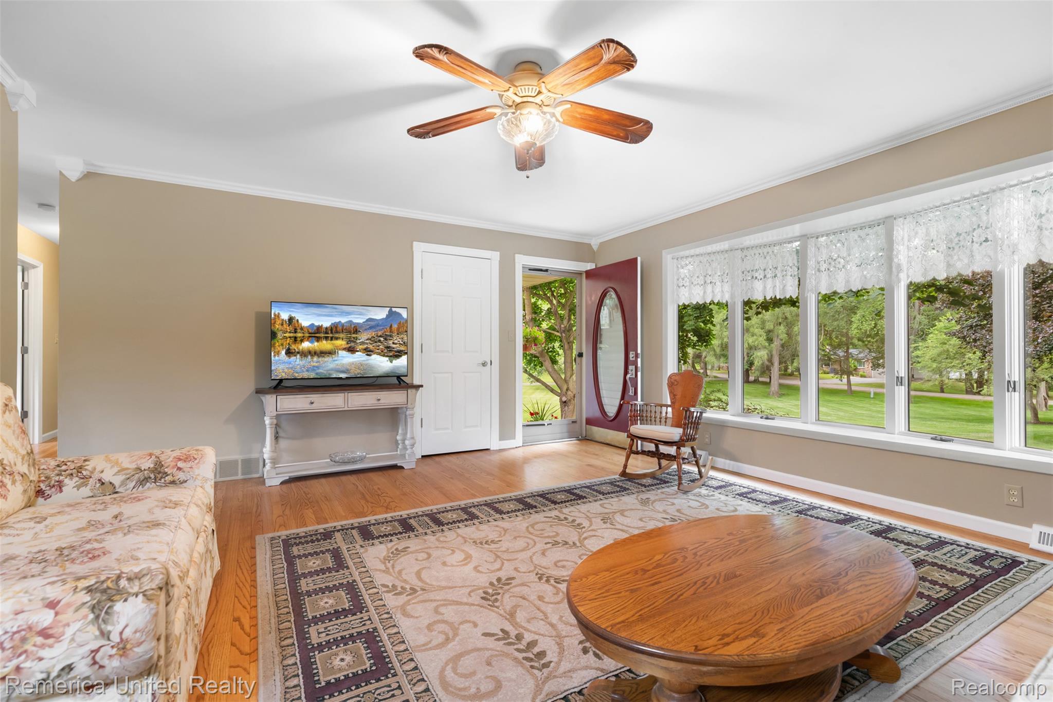 8763 Bishop Road Brighton, MI 48116 - Photo 4 of 28