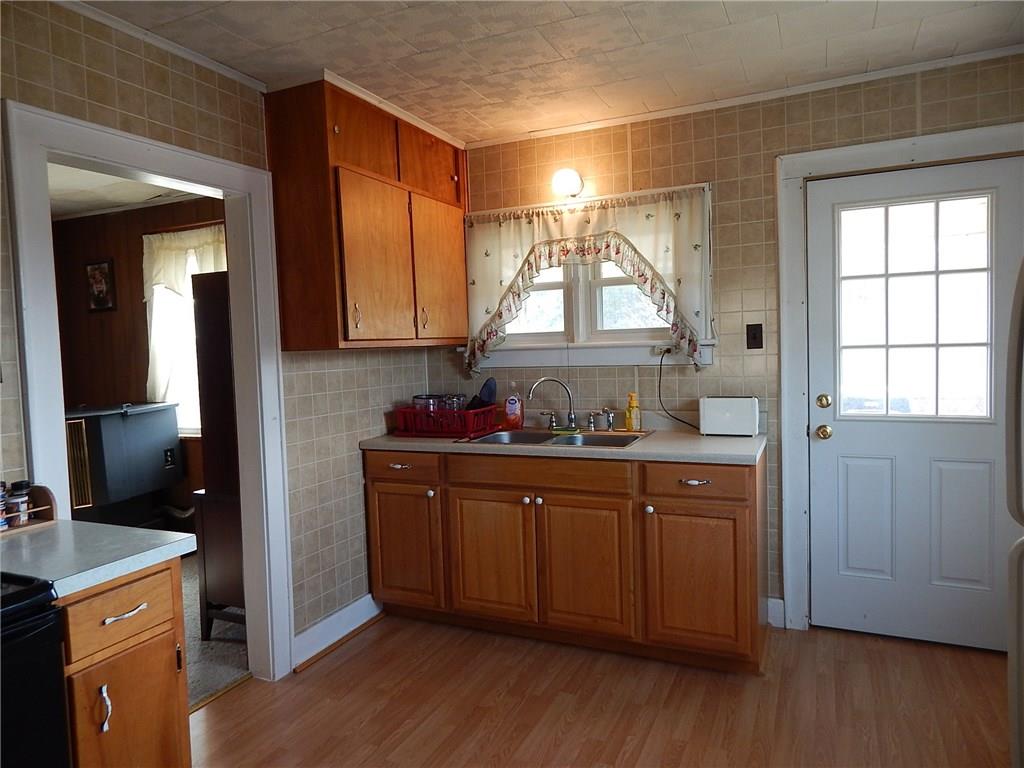 267 Dunmyer Road Stoystown, PA 15563 - Photo 7 of 14 Gallery Image 7