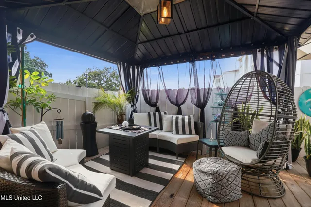 $319,500 | 17 Oak Alley Lane, Long Beach, MS 39560