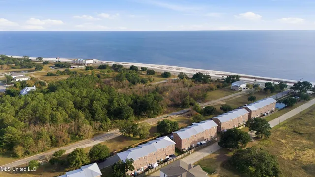 $319,500 | 17 Oak Alley Lane, Long Beach, MS 39560