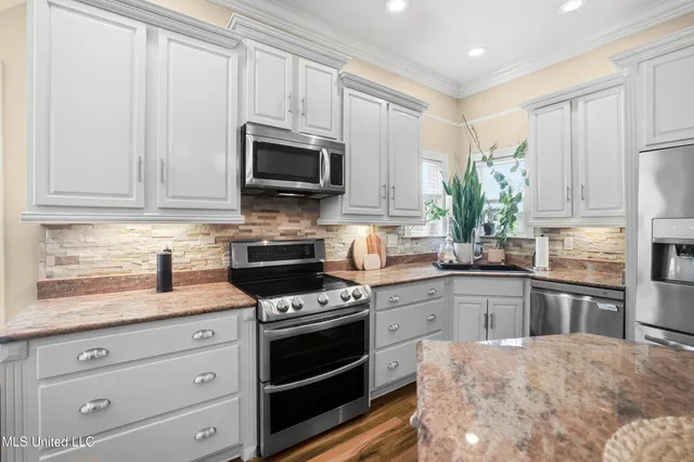 $319,500 | 17 Oak Alley Lane, Long Beach, MS 39560