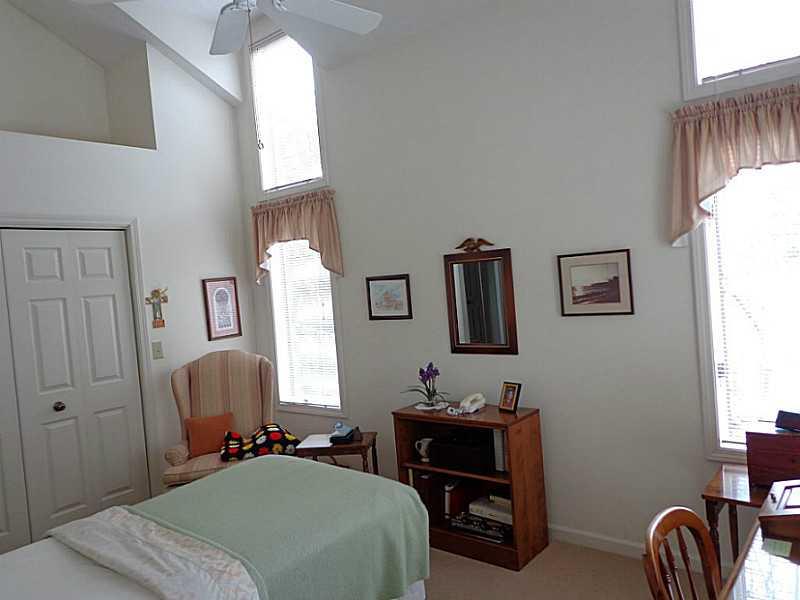 66 Lookout Ridge Drive Columbus, IN 47201 - Photo 8 of 13 Gallery Image 8