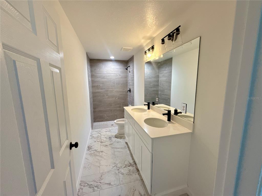 97 Sparrow Road Dunnellon, FL 34431 - Photo 6 of 13