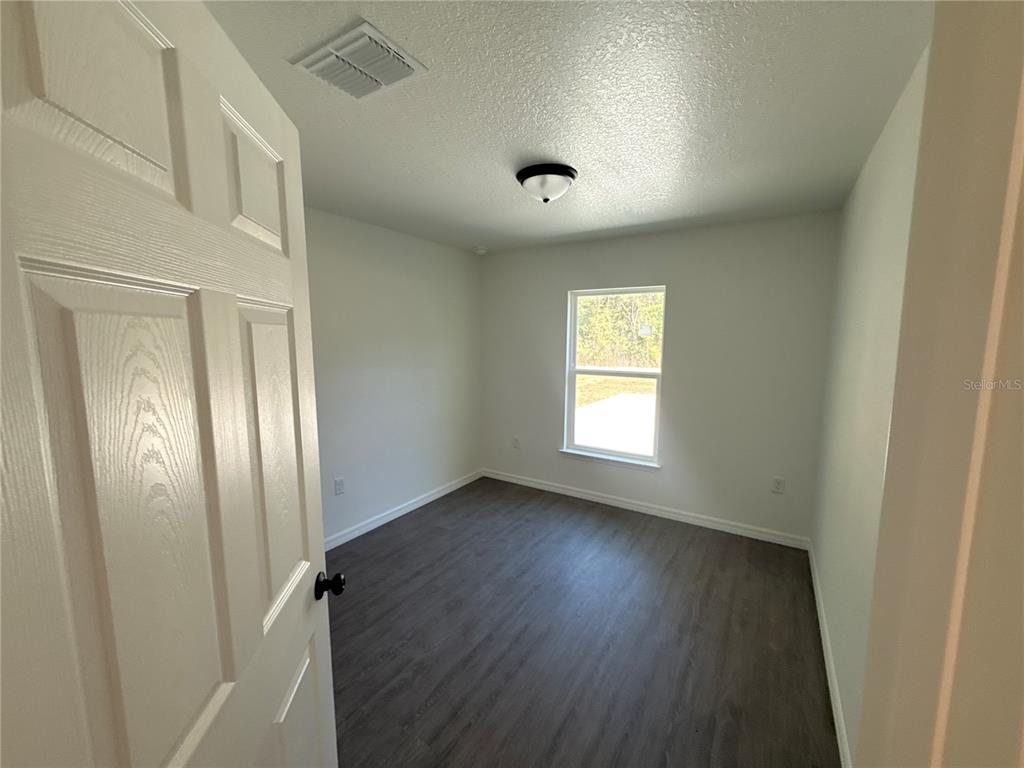 97 Sparrow Road Dunnellon, FL 34431 - Photo 10 of 13