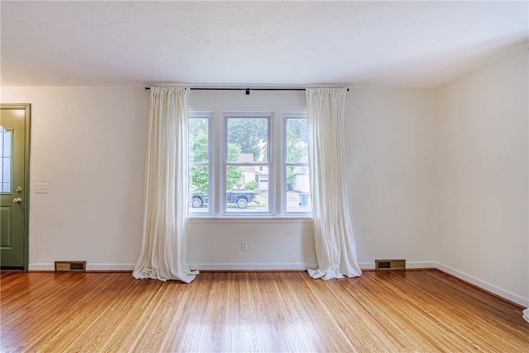132 Presque Street Rochester, NY 14609 - Photo 10 of 49