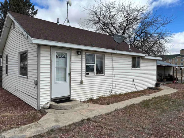 $90,000 | 1317 High Street, Torrington, WY 82240