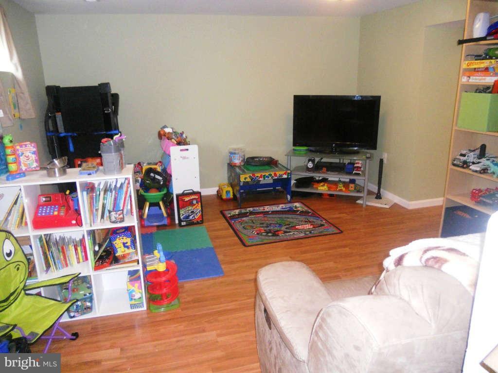 15 Haley Road Baltimore, MD 21221 - Photo 16 of 26 Recreation Room