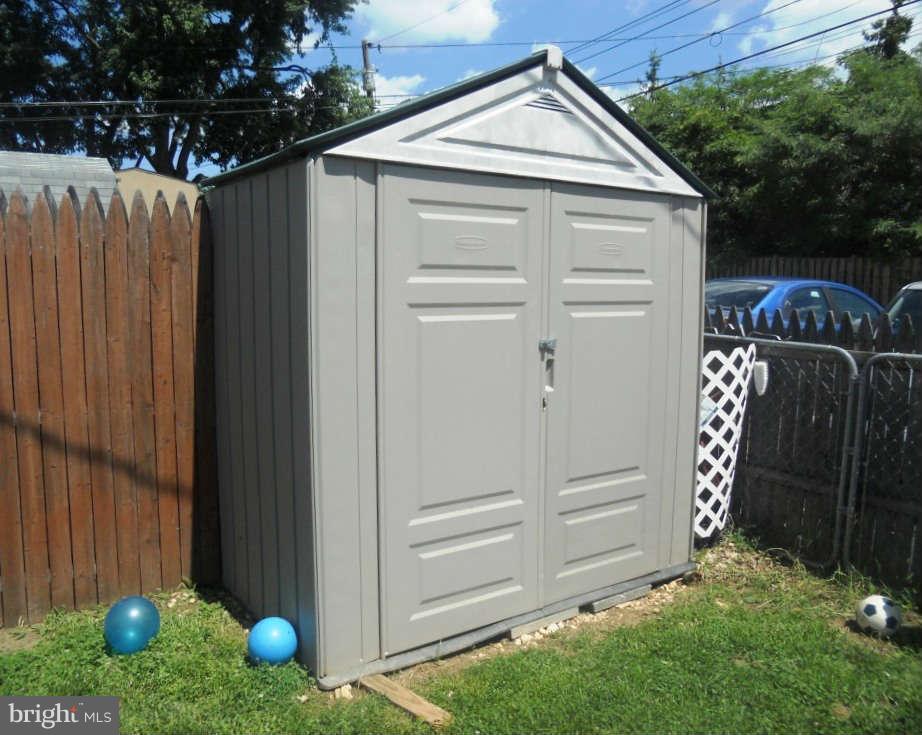 15 Haley Road Baltimore, MD 21221 - Photo 22 of 26 Shed