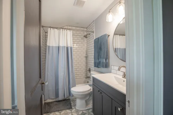 $400,000 | 165 North 4th Street, Souderton, PA 18964