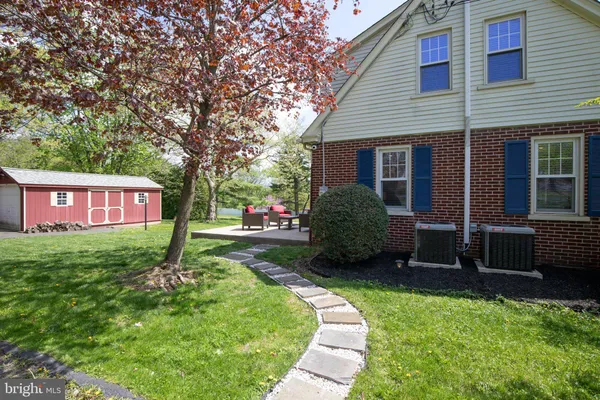 $400,000 | 165 North 4th Street, Souderton, PA 18964