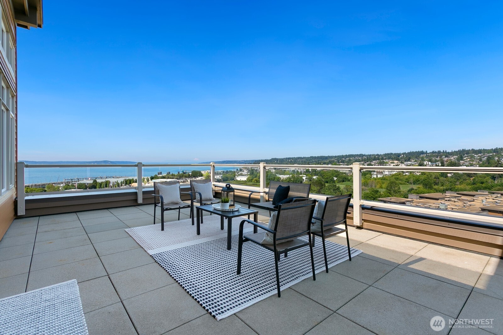 55 Pine Street, Unit 309 Edmonds, WA 98020 - Photo 4 of 40