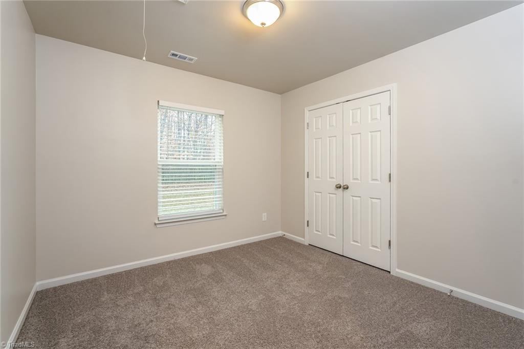 3717 Whitworth Drive Greensboro, NC 27405 - Photo 11 of 17