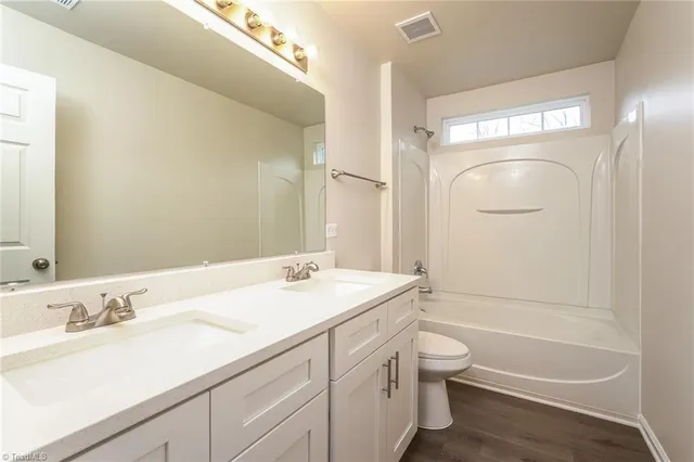 $2,150 | 3717 Whitworth Drive, Greensboro, NC 27405