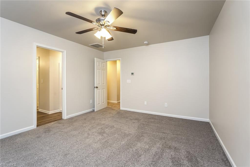 3717 Whitworth Drive Greensboro, NC 27405 - Photo 8 of 17