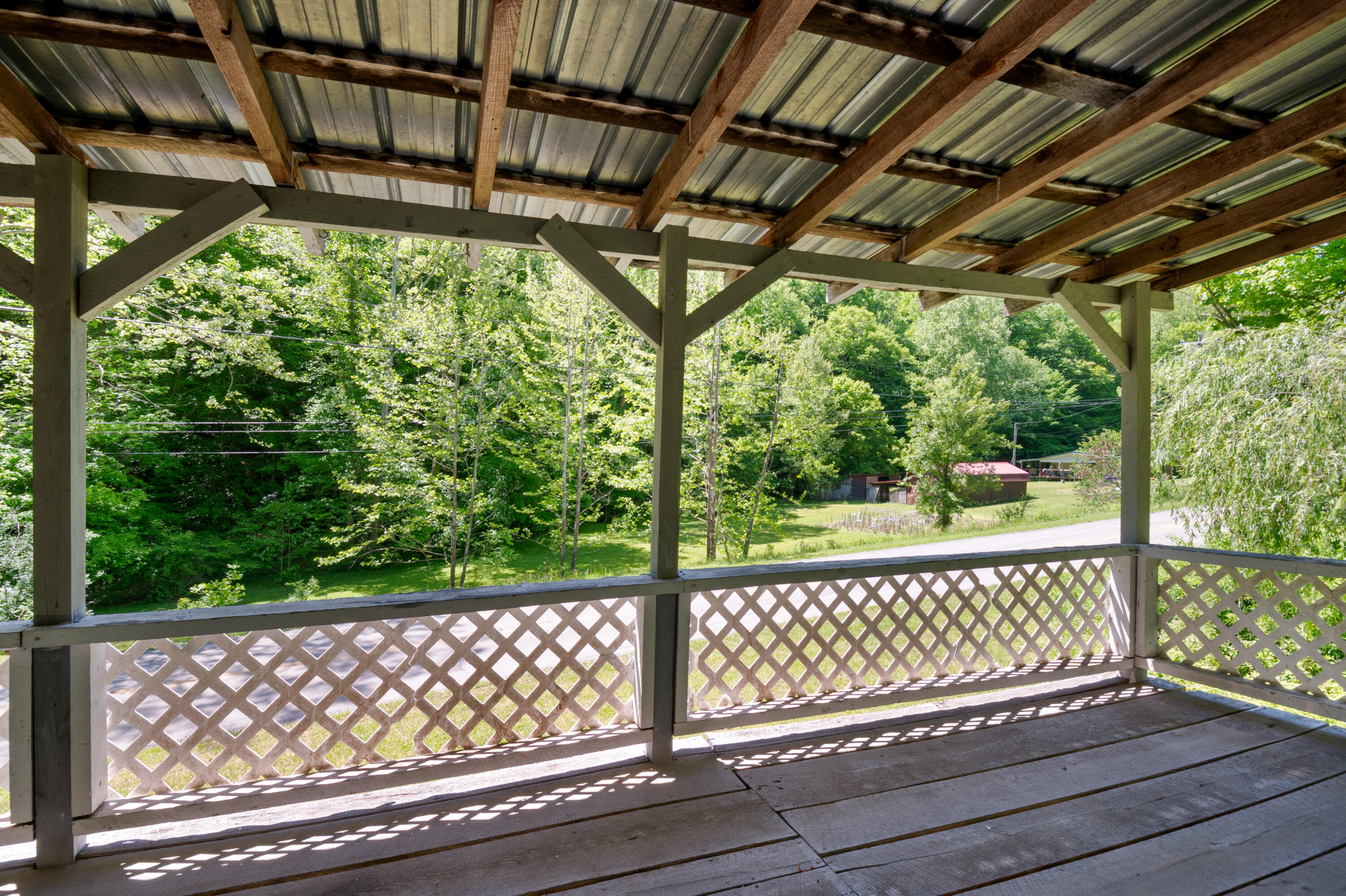 2222 Sandy Gap Road Somerset, KY 42501 - Photo 7 of 29 07-Front Porch View