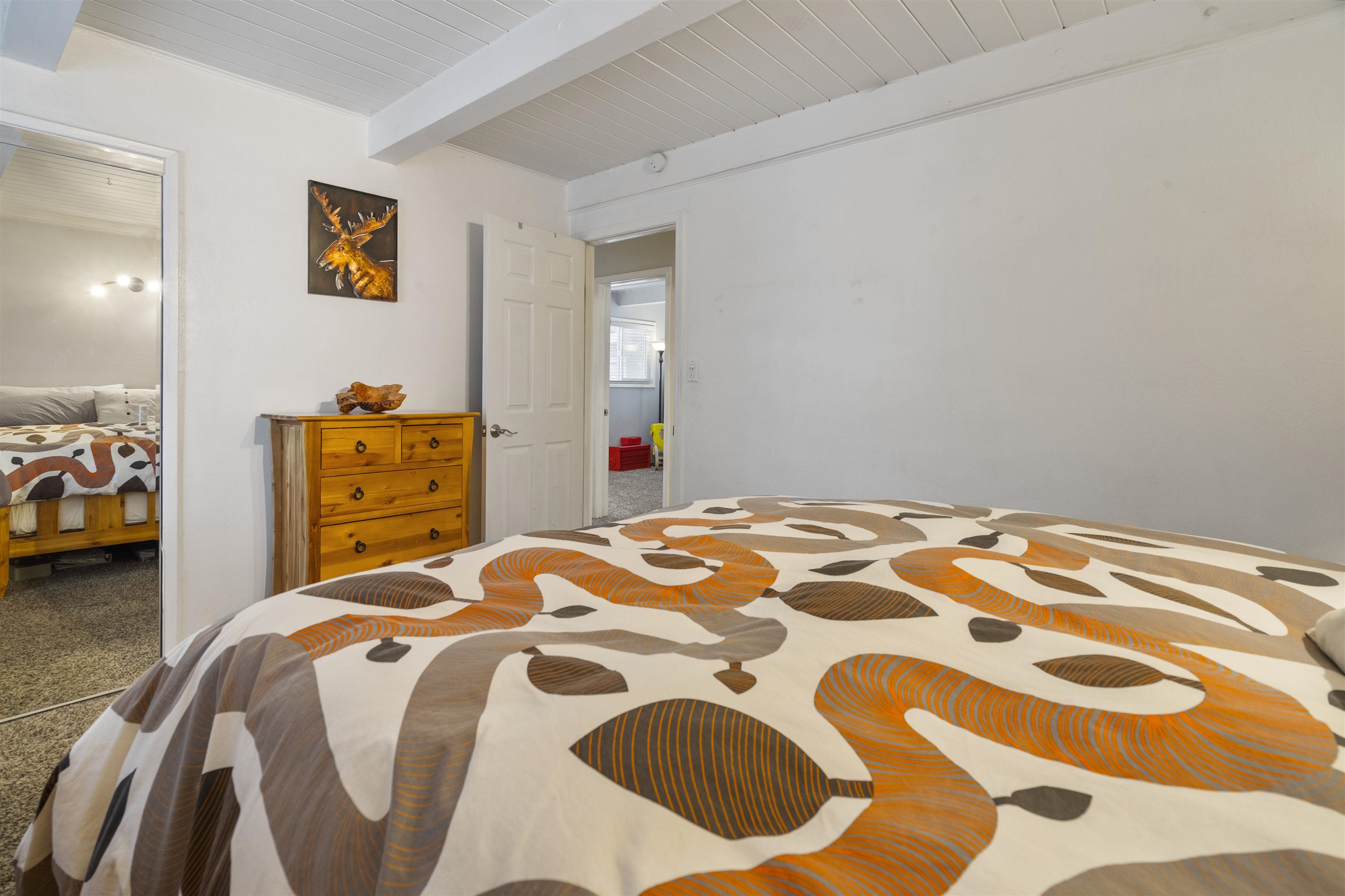 1875 Old Mammoth Road, Unit 32 Mammoth Lakes, CA 93546 - Photo 18 of 23