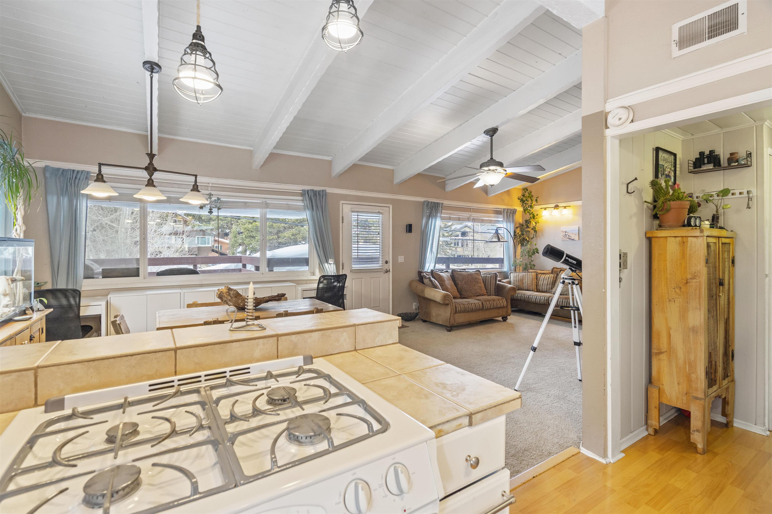 1875 Old Mammoth Road, Unit 32 Mammoth Lakes, CA 93546 - Photo 8 of 23