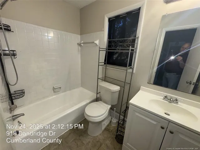 $1,600 | 918 Dandridge Drive, Fayetteville, NC 28303