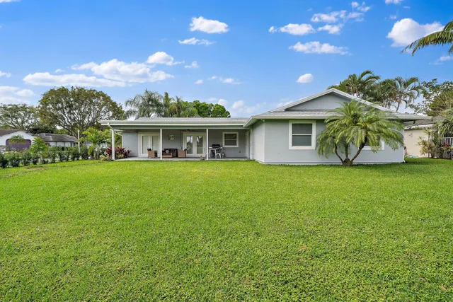 $8,000 | 1342 Essex Drive, Wellington, FL 33414