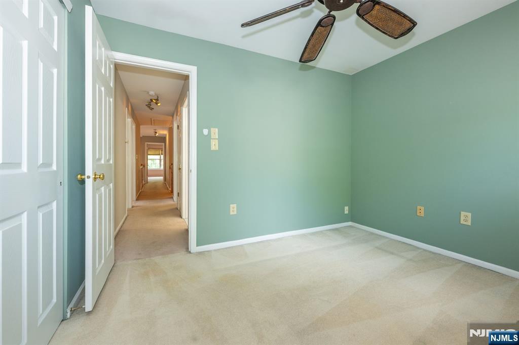 43 Morning Watch Road Wayne, NJ 07470 - Photo 22 of 46