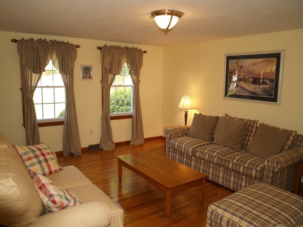 148 Boston Road Chelmsford, MA 01824 - Photo 11 of 22